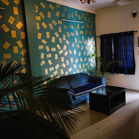 Blue Beds Homestay, Exotic 2Bhk Ac House Jabalpur Exterior foto